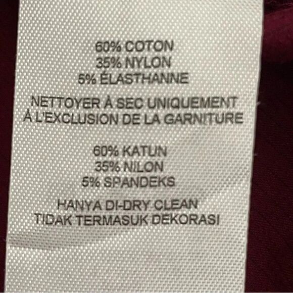 Armany Exchange Purple Buttown Down Dress Shirt
Cotton Mens Classic Fit SZ L - Picture 8 of 13